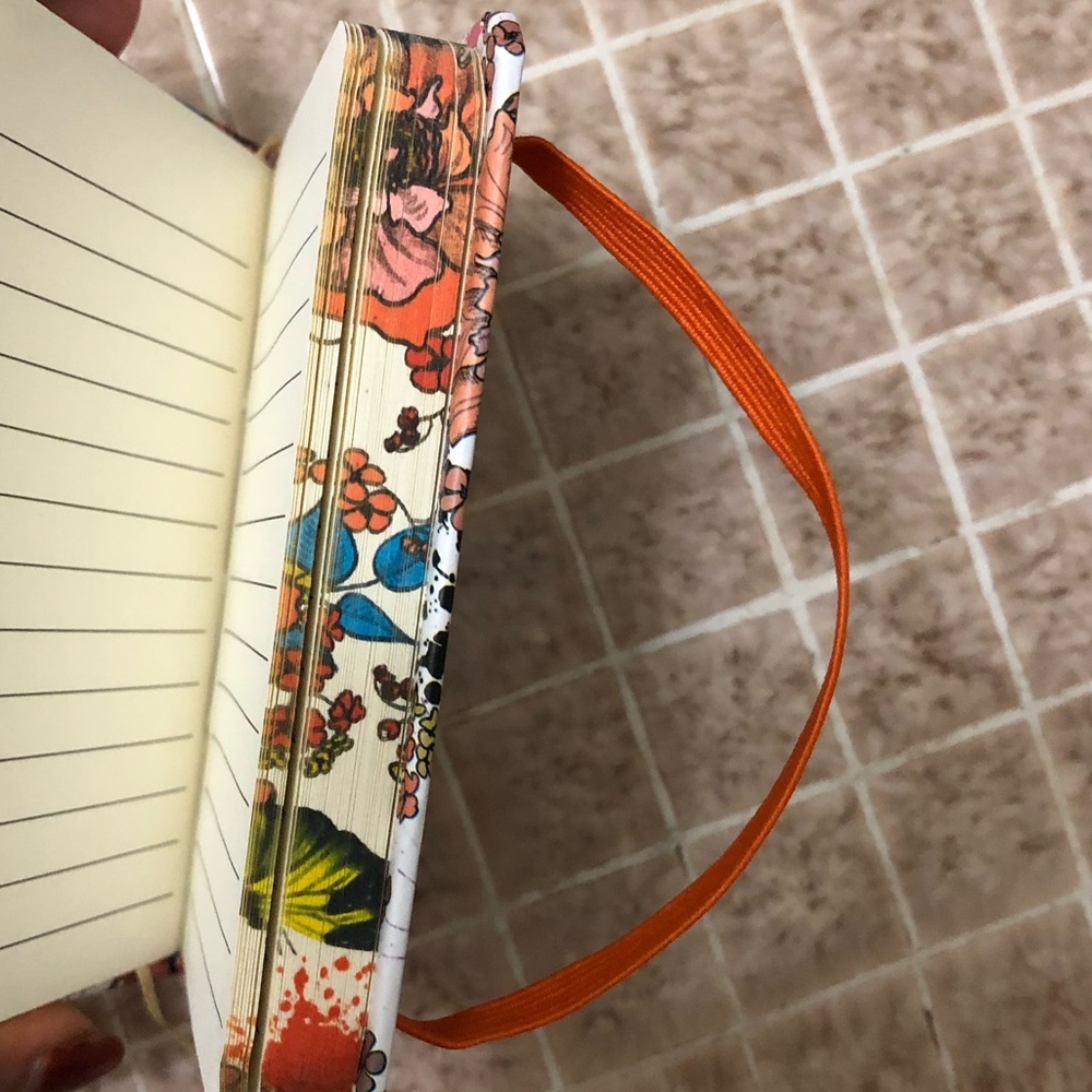 π Premium Mini 4 inches Notebook Ruled Note - Picture 5 of 5
